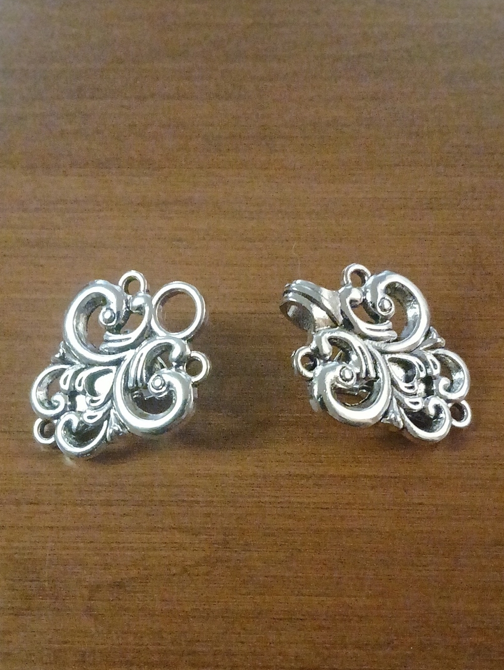 Silver Tone Scrollwork Cardigan Sweater Clips Retro Fashion